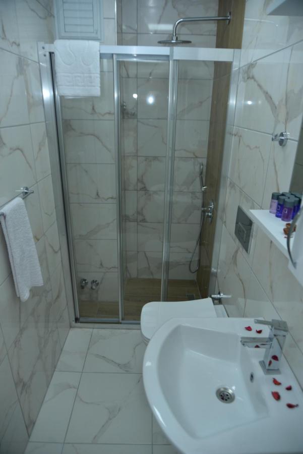 Grand Can Hotel Анталия Екстериор снимка